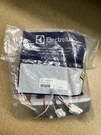 Brand New Whirlpool Frigidaire Refrigerator Cntrol Board Control-elec 5304529343. Fixed Price $139.99.