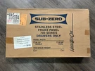 Sub-zero Wolf 804374 Oven Racks, 18" Standard (qty 4) Nib #47809 Z2. Fixed Price $399.99.