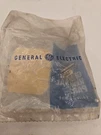 Genuine Oem WJ2X528 Grille Clip (7E3). Fixed Price $19.95.