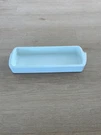 882146P Fisher & Paykel Fridge Door Rhs Right Hand Side Half Width Shelf. Fixed Price $25.36.