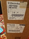 242115282 242115244 242115270 Genuine Oem Electrolux Frigidaire Main Pcb - B22. Fixed Price $175.00.